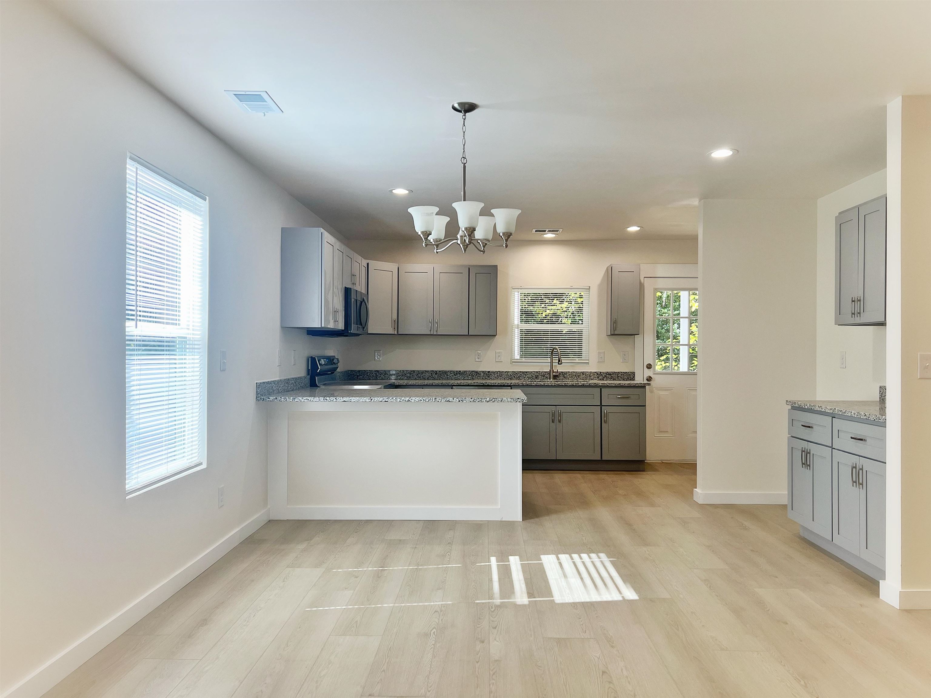 28 Blackstock Road Inman, SC 29349 - Photo 5 of 31 Gallery Image 5