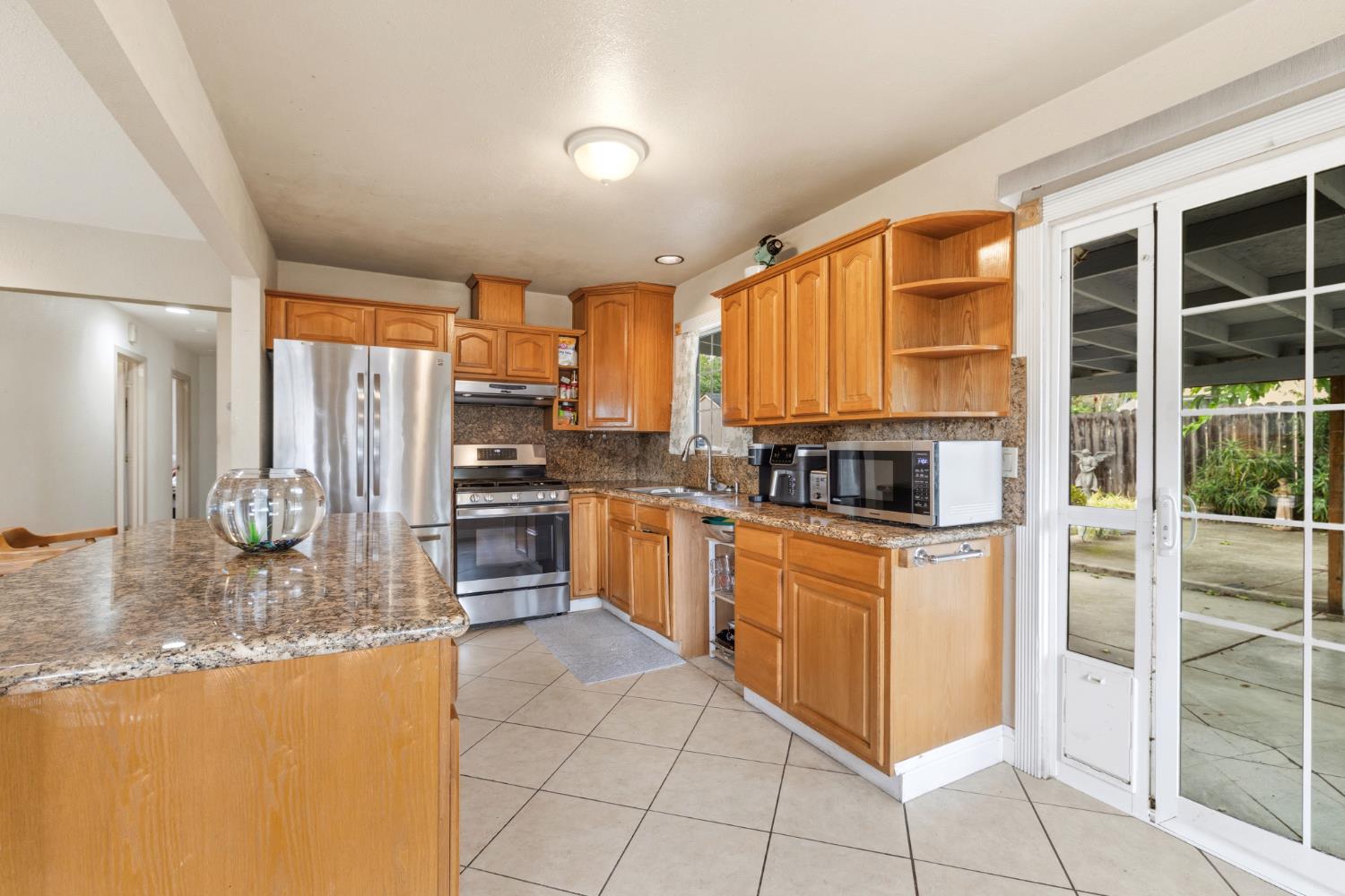 5140 Black Oak Road Concord, CA 94521 - Photo 16 of 36