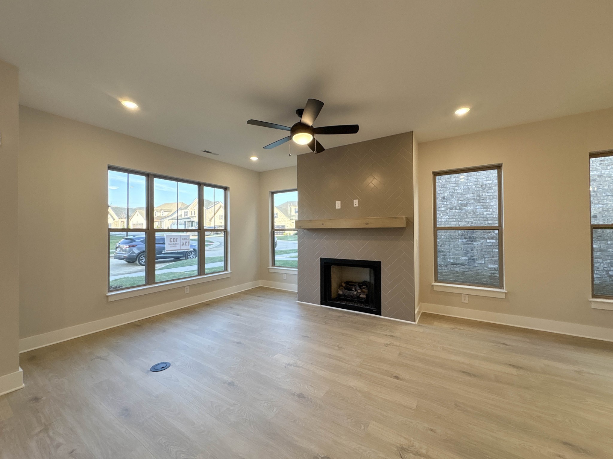 103 Sable E Street Gallatin, TN 37066 - Photo 5 of 31