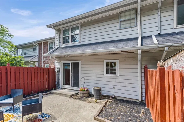 $125,000 | 729 Southfield Court, Indianapolis, IN 46227