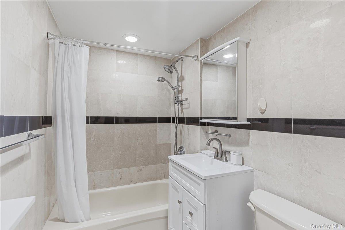 83-71 116th Street, Unit 4B Queens, NY 11418 - Photo 14 of 20