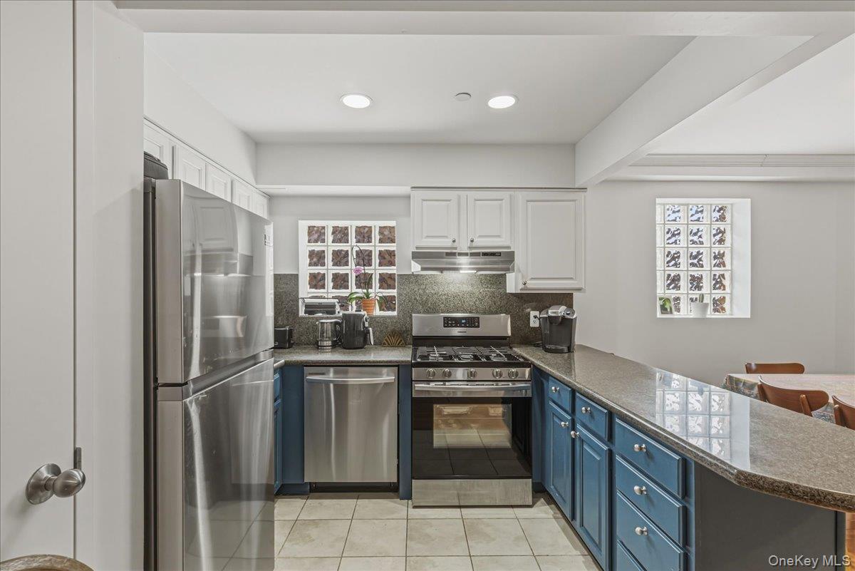 83-71 116th Street, Unit 4B Queens, NY 11418 - Photo 5 of 20