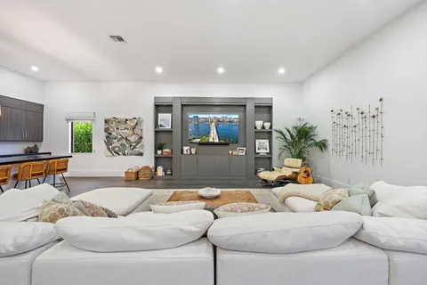 $5,750,000 | 6634 Audubon Trace West, West Palm Beach, FL 33412
