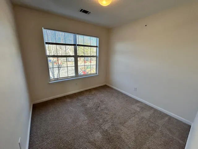 $1,400 | 282 Swaying Pine Court, Crestview, FL 32539