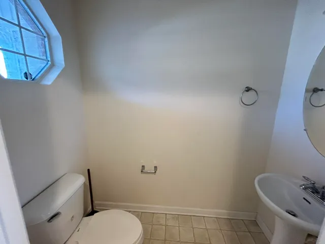 $1,400 | 282 Swaying Pine Court, Crestview, FL 32539