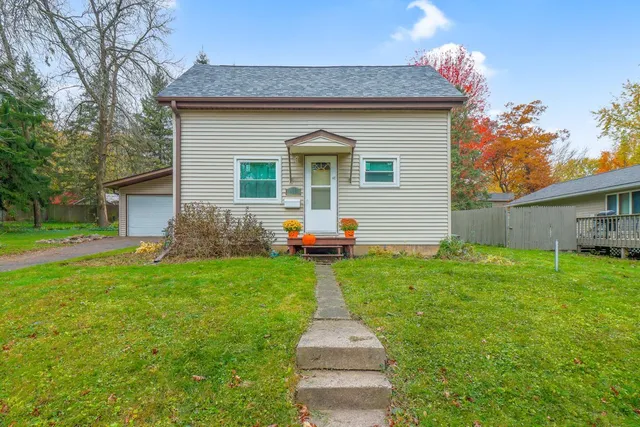 $229,900 | 659 Park Avenue, New Richmond, WI 54017