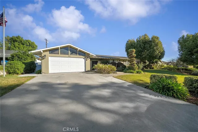 $1,125,000 | 112 South Hacienda Avenue, Glendora, CA 91741