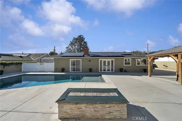 $1,125,000 | 112 South Hacienda Avenue, Glendora, CA 91741