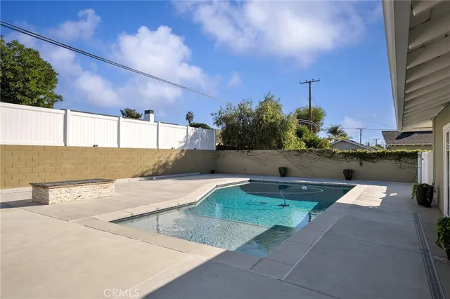 $1,125,000 | 112 South Hacienda Avenue, Glendora, CA 91741