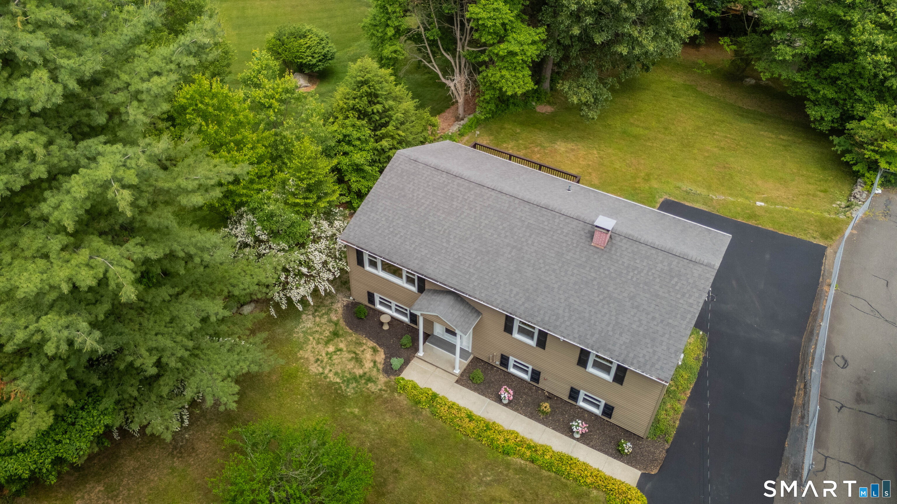 130 Back Rimmon Road Beacon Falls, CT 06403 - Photo 34 of 40