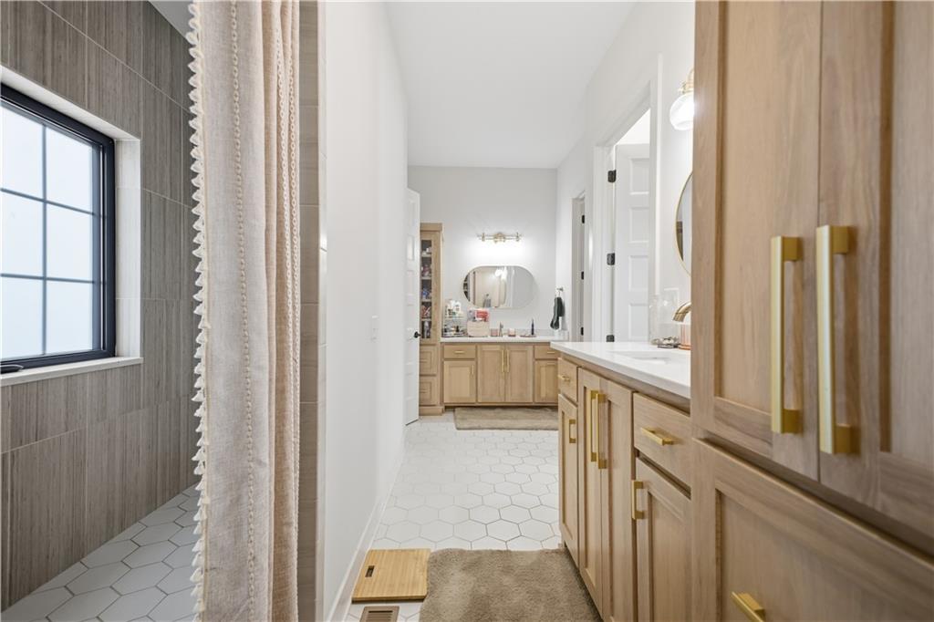2 Woodview Road St. Joseph, MO 64507 - Photo 46 of 98