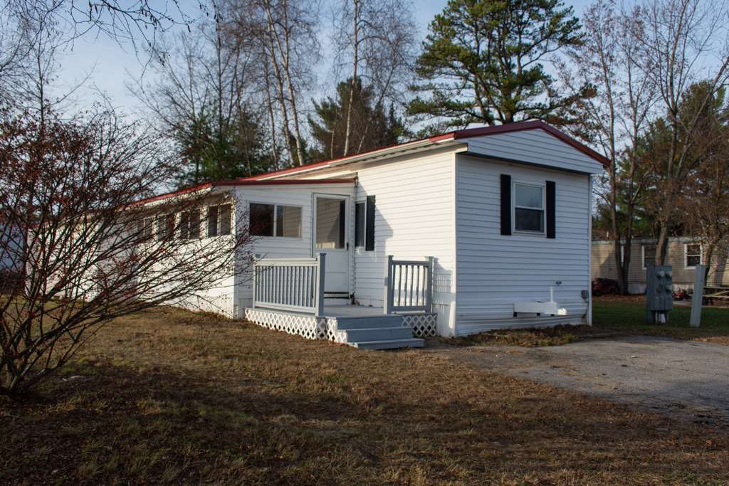 24 D'Amours Avenue Rochester, NH 03839 - Photo 1 of 1