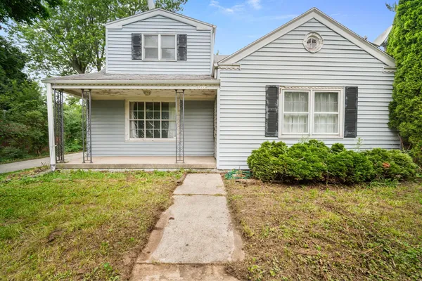$349,900 | 7333 North Green Bay Avenue, Glendale, WI 53209