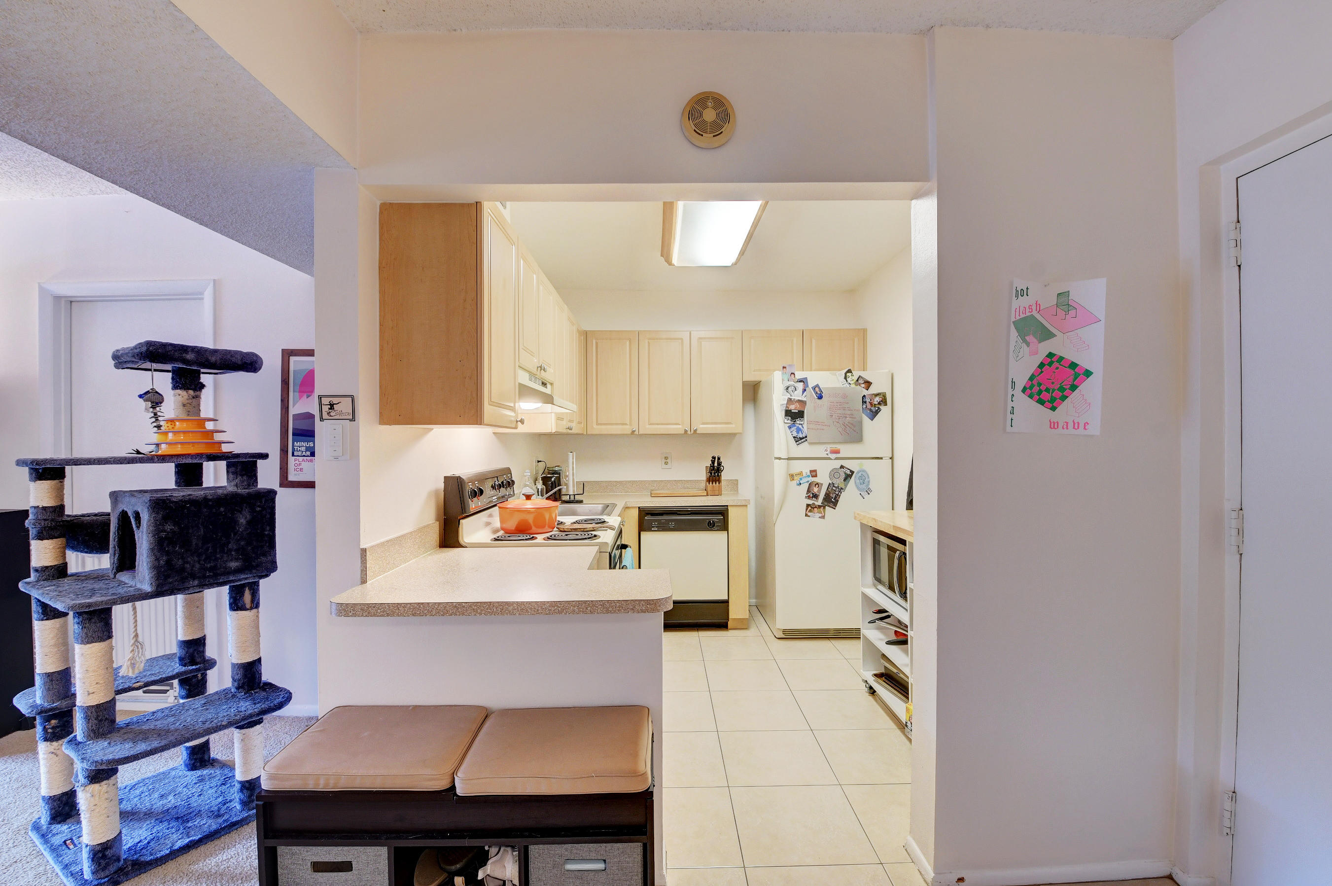 490 Northwest 20th Street, Unit 2070 Boca Raton, FL 33431 - Photo 5 of 26 17_dsc_8414_5_6_7_8