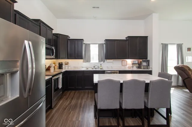 $285,000 | 2019 Red Oak Court, Shelbyville, IN 46176