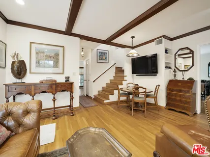 $2,399,000 | 13438 Valley Vista Boulevard, Sherman Oaks, CA 91423