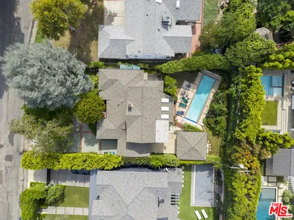 $2,399,000 | 13438 Valley Vista Boulevard, Sherman Oaks, CA 91423