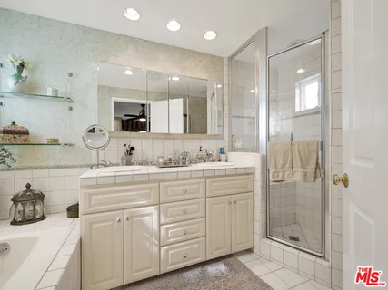 $2,399,000 | 13438 Valley Vista Boulevard, Sherman Oaks, CA 91423