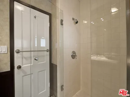 $2,399,000 | 13438 Valley Vista Boulevard, Sherman Oaks, CA 91423