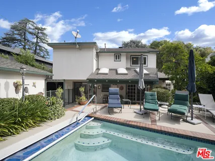 $2,399,000 | 13438 Valley Vista Boulevard, Sherman Oaks, CA 91423