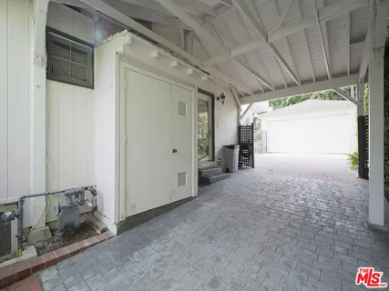 $2,399,000 | 13438 Valley Vista Boulevard, Sherman Oaks, CA 91423