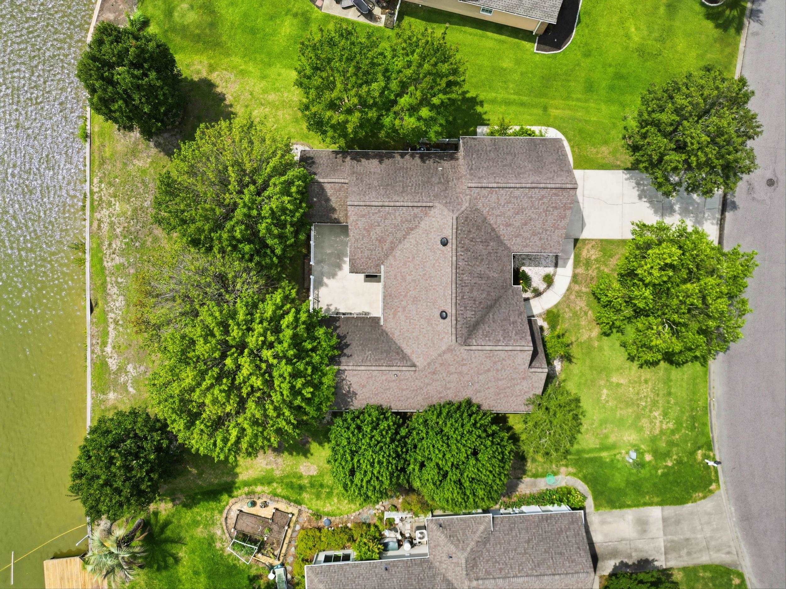1570 Coventry Road Surfside Beach, SC 29575 - Photo 2 of 36