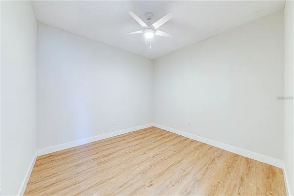 $2,400 | 257 North Pine Avenue, Oviedo, FL 32765