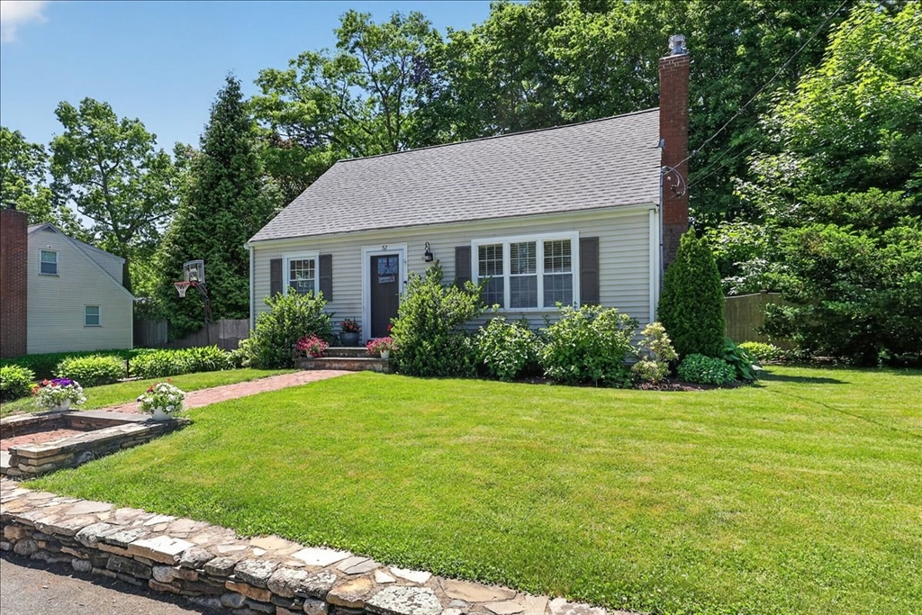 52 Gerard Road Norwell, MA 02061 - Photo 2 of 25