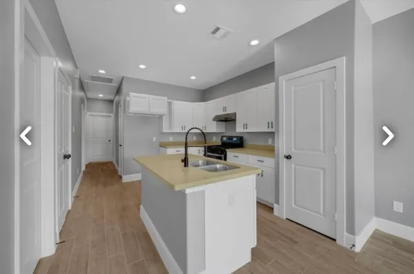 $1,950 | 4631 Briscoe Street, Houston, TX 77051