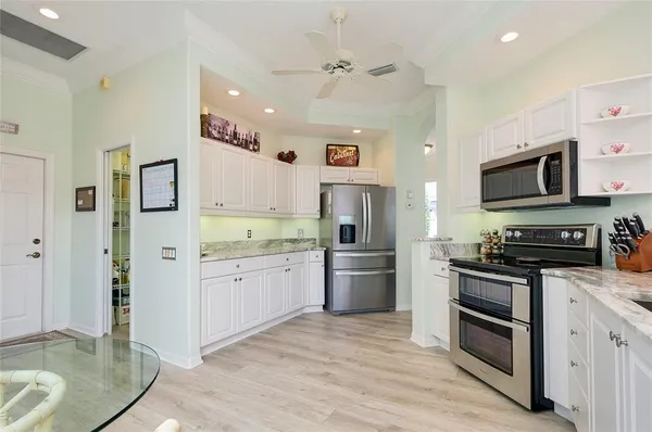 $575,000 | 8639 54th Ave Circle East, Bradenton, FL 34211