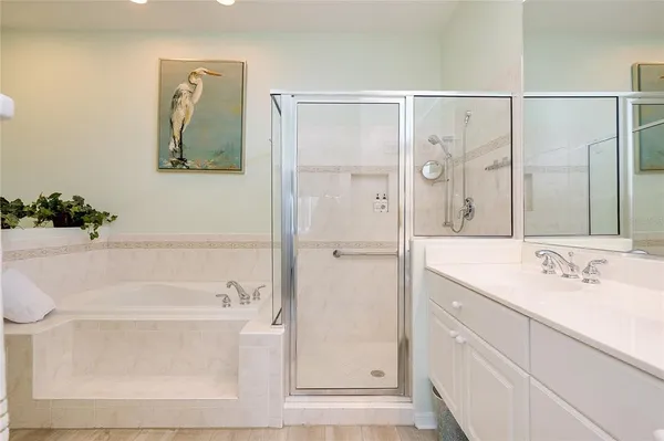 $575,000 | 8639 54th Ave Circle East, Bradenton, FL 34211