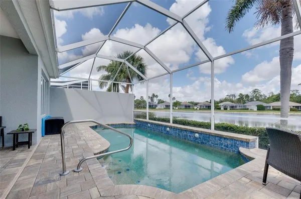 $575,000 | 8639 54th Ave Circle East, Bradenton, FL 34211