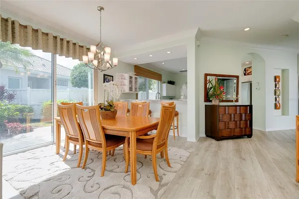 $575,000 | 8639 54th Ave Circle East, Bradenton, FL 34211