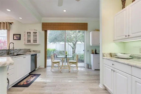 $575,000 | 8639 54th Ave Circle East, Bradenton, FL 34211