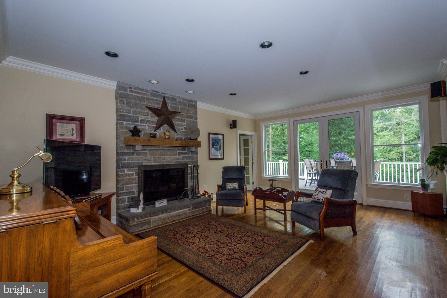 3903 Buffalo Road New Windsor, MD 21776 - Photo 4 of 86