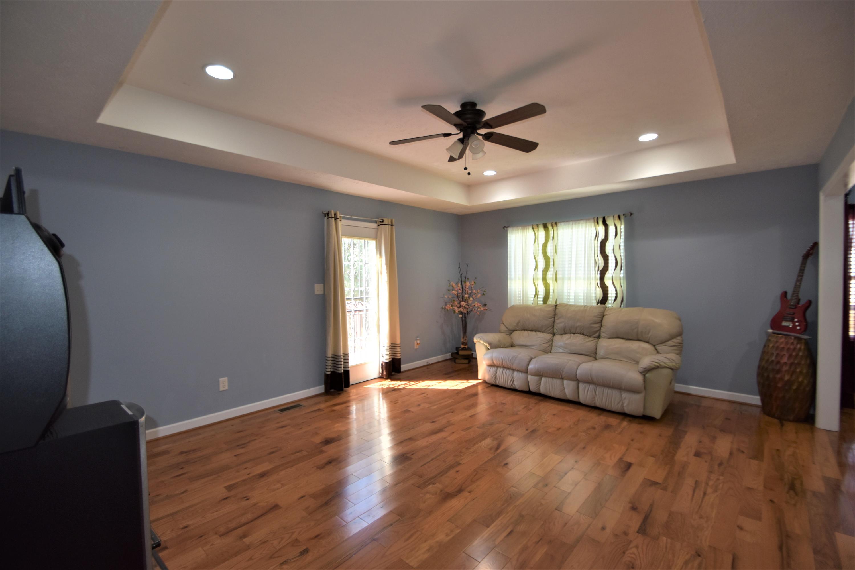 5071 Irvin Road Chattanooga, TN 37416 - Photo 6 of 24 DSC_0942 (2)