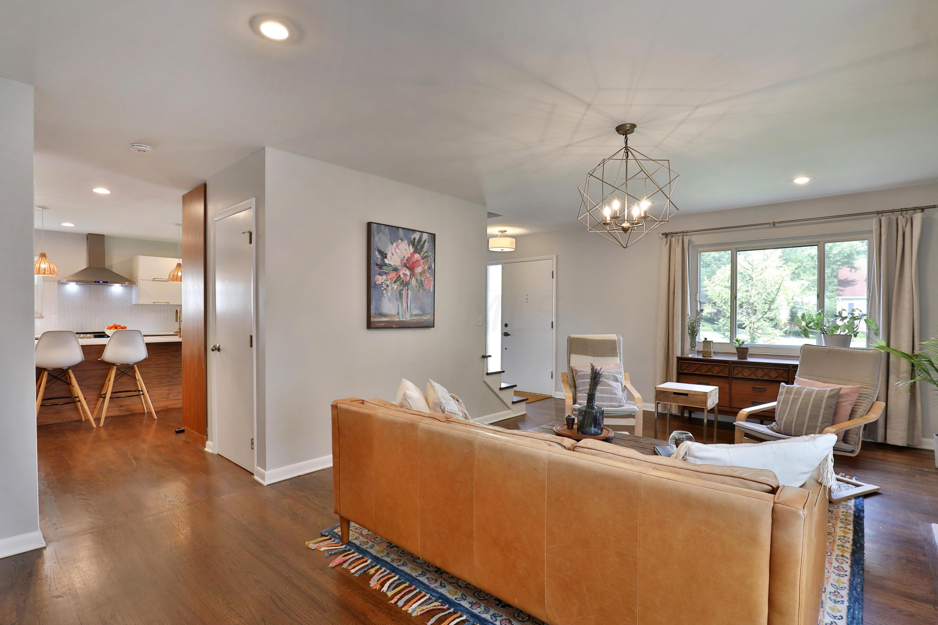 381 South Chesterfield Road Columbus, OH 43209 - Photo 12 of 58 Gallery Image 12