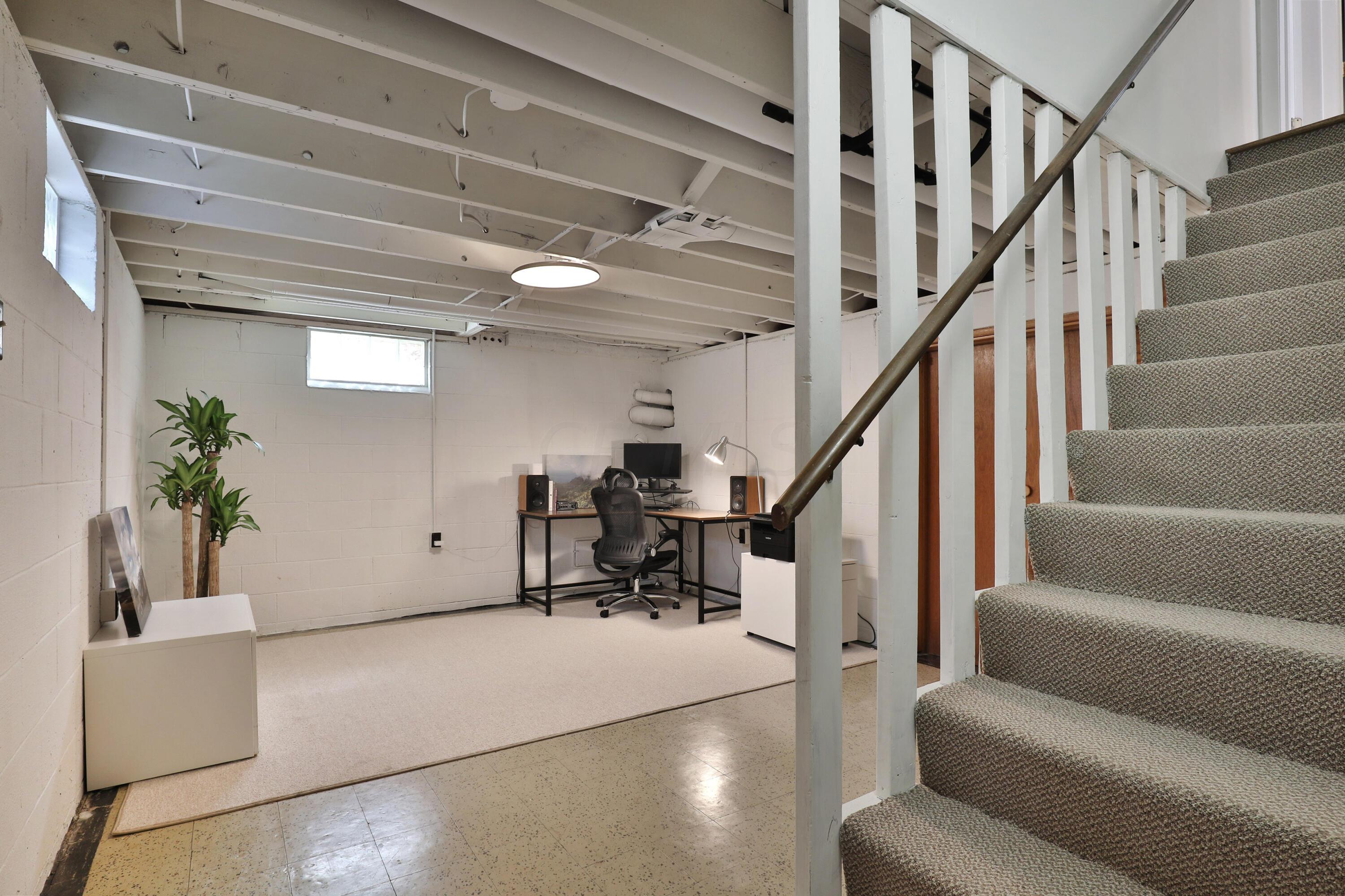 381 South Chesterfield Road Columbus, OH 43209 - Photo 43 of 58 Gallery Image 43