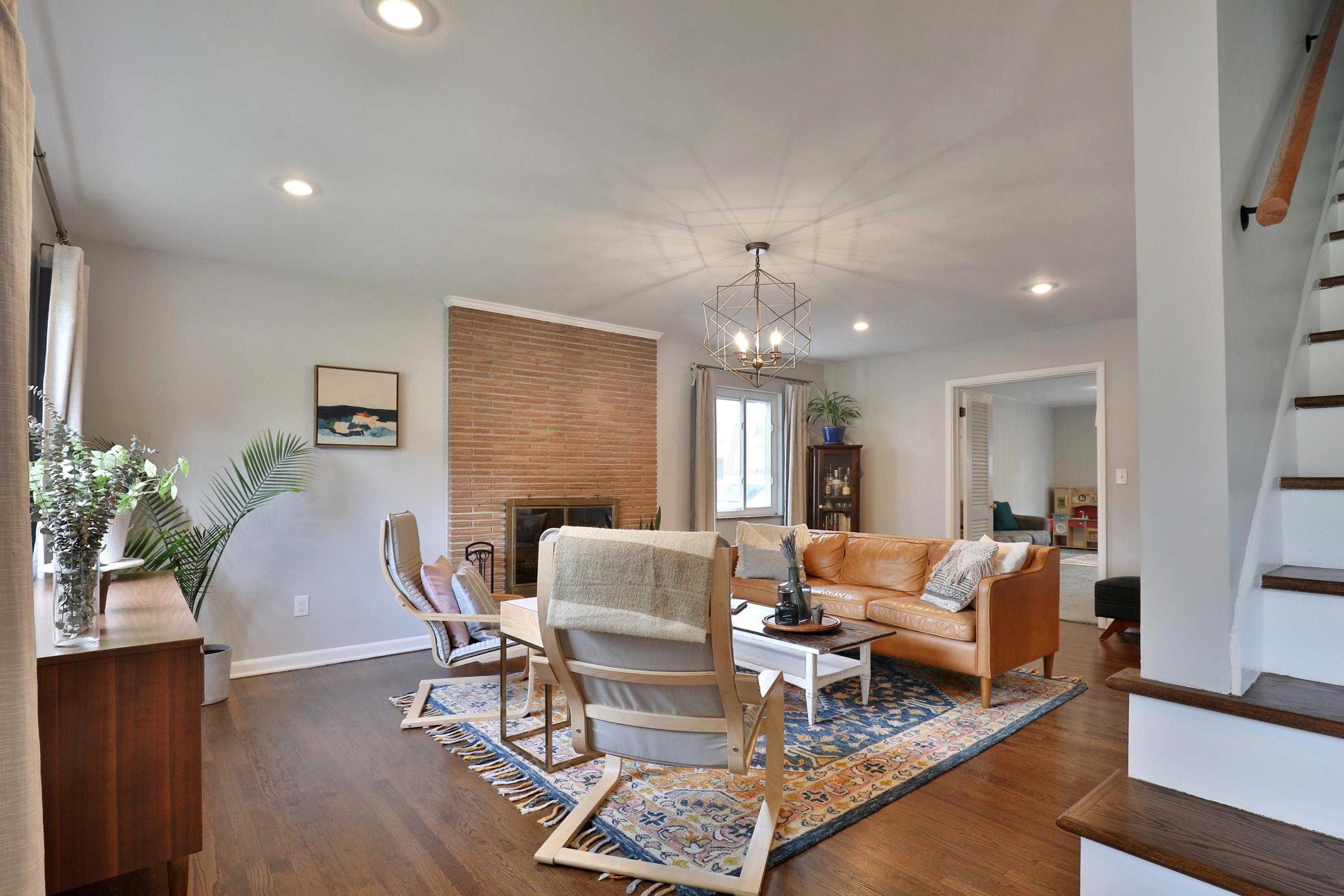 381 South Chesterfield Road Columbus, OH 43209 - Photo 5 of 58 Gallery Image 5
