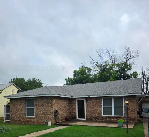 $115,000 | 304 Ave E Southeast, Childress, TX 79201