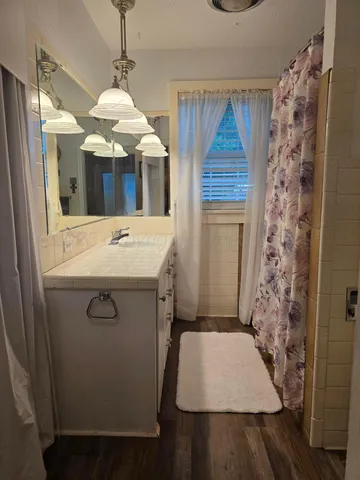 $115,000 | 304 Ave E Southeast, Childress, TX 79201