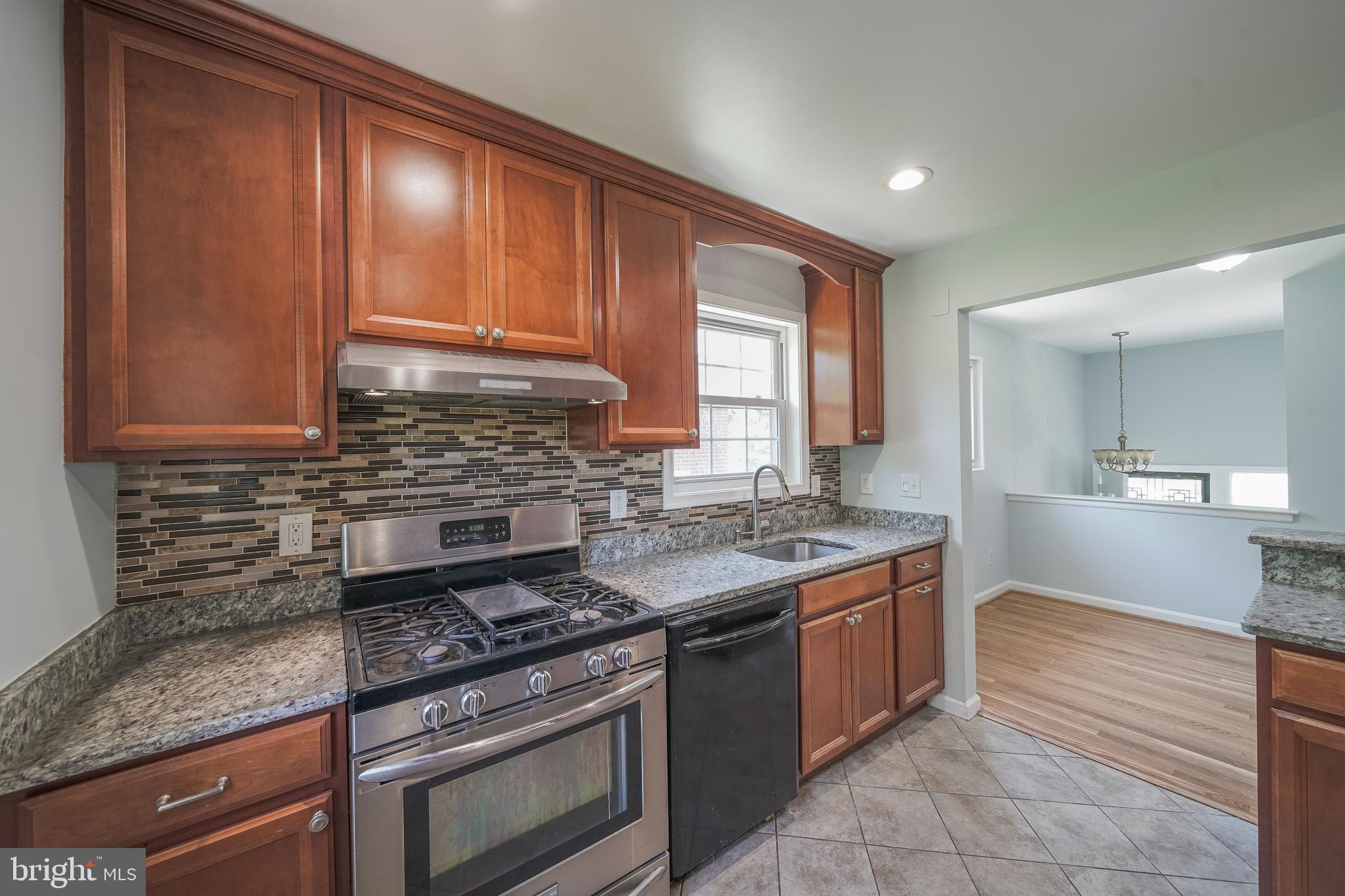 4019 Jeffry Street Silver Spring, MD 20906 - Photo 12 of 37