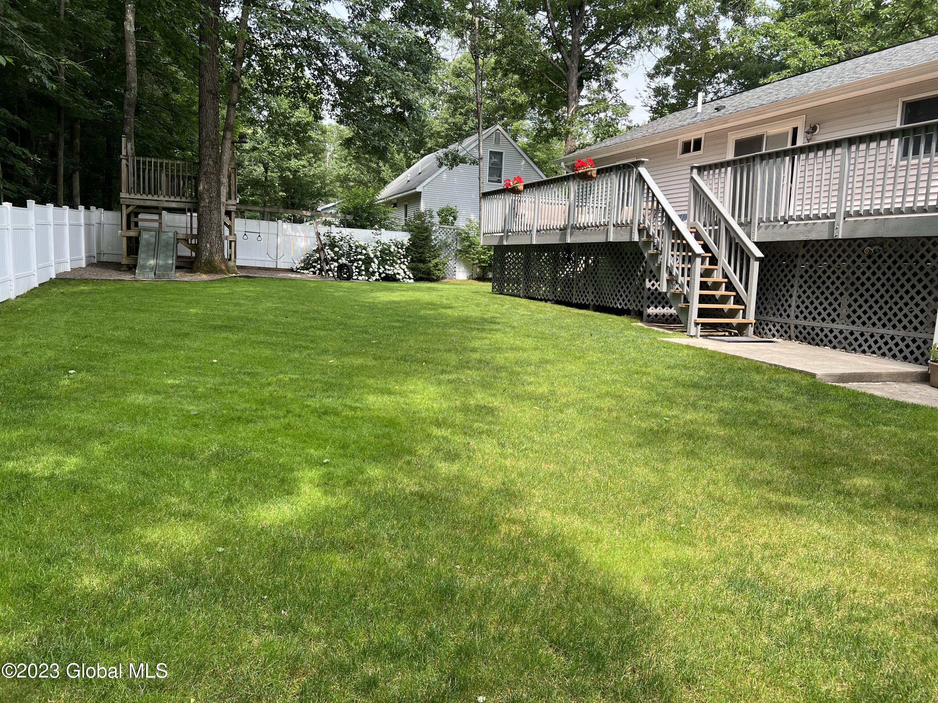 7 Goldfinch Road Queensbury, NY 12804 - Photo 2 of 23 IMG_8637