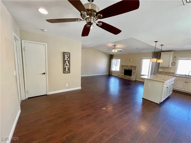 $2,350 | 668 Otono Drive, Boulder City, NV 89005