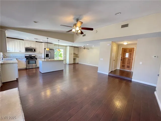 $2,350 | 668 Otono Drive, Boulder City, NV 89005