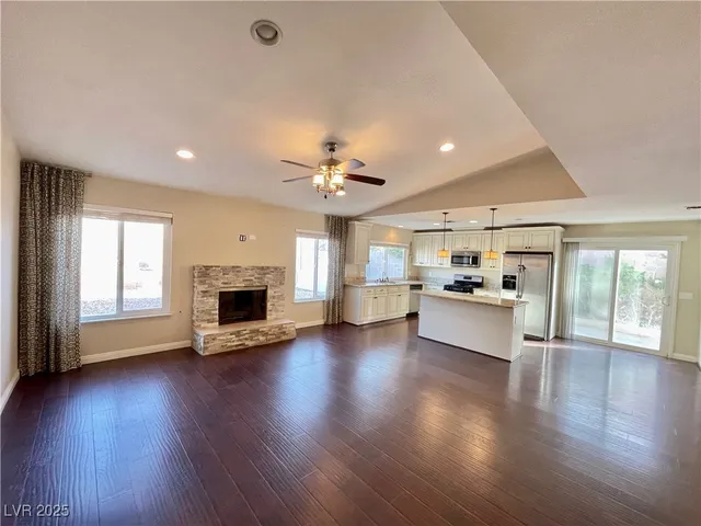 $2,350 | 668 Otono Drive, Boulder City, NV 89005