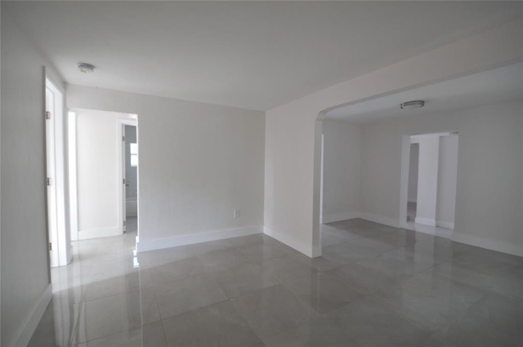 2340 Northwest 99th Terrace Miami, FL 33147 - Photo 5 of 20 Photo 5