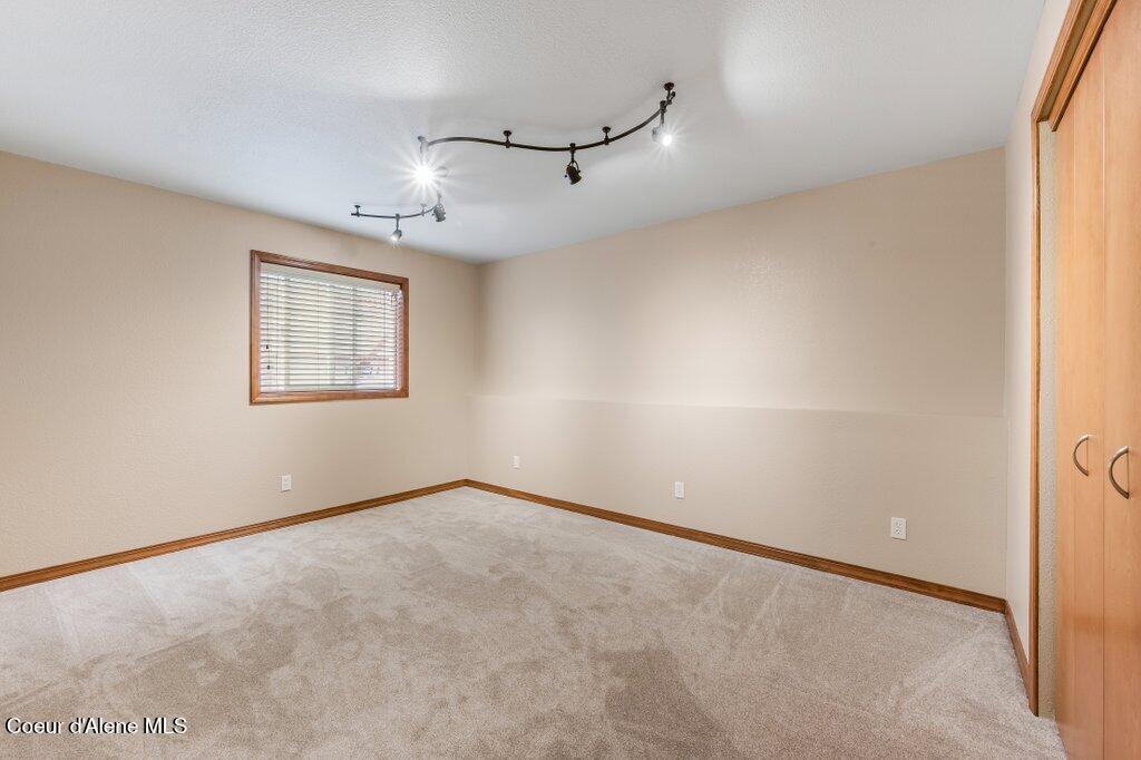2719 North Reynolds Road Coeur D'Alene, ID 83814 - Photo 33 of 80 --33.jpg-SMALL