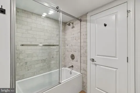 $899,000 | 1012 North 5th Street, Philadelphia, PA 19123