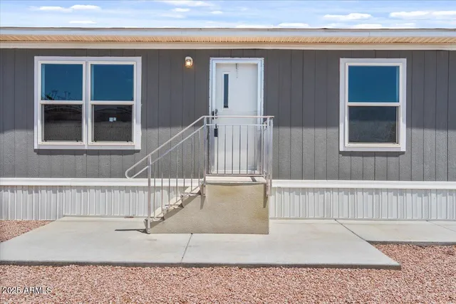 $134,900 | 320 East McKellips Road, Unit 237, Mesa, AZ 85201